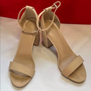 Chic Beige Women's Block Heel Sandals